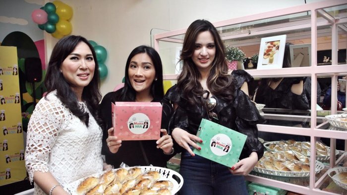 Nia Roti Nia Ramadhani Buka Toko Roti di Makassar, 'Roti Mama Nia' Ditawarkan ...