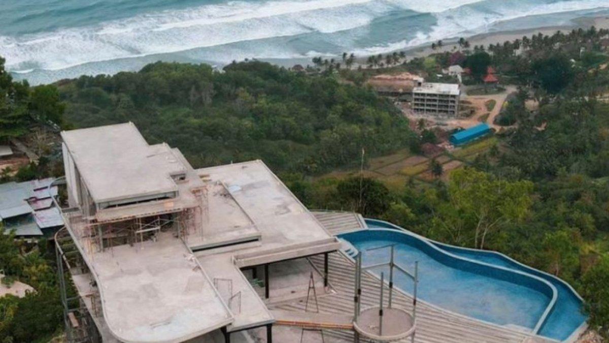 Obelix Sea View yang hits di Jogja.