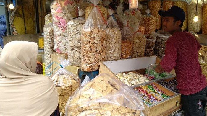 Oleh-oleh di Pasar Kosambi Bandung