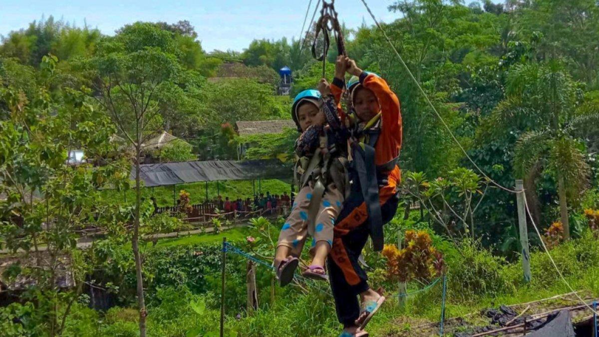 Jogja Exotarium Mini Zoo.