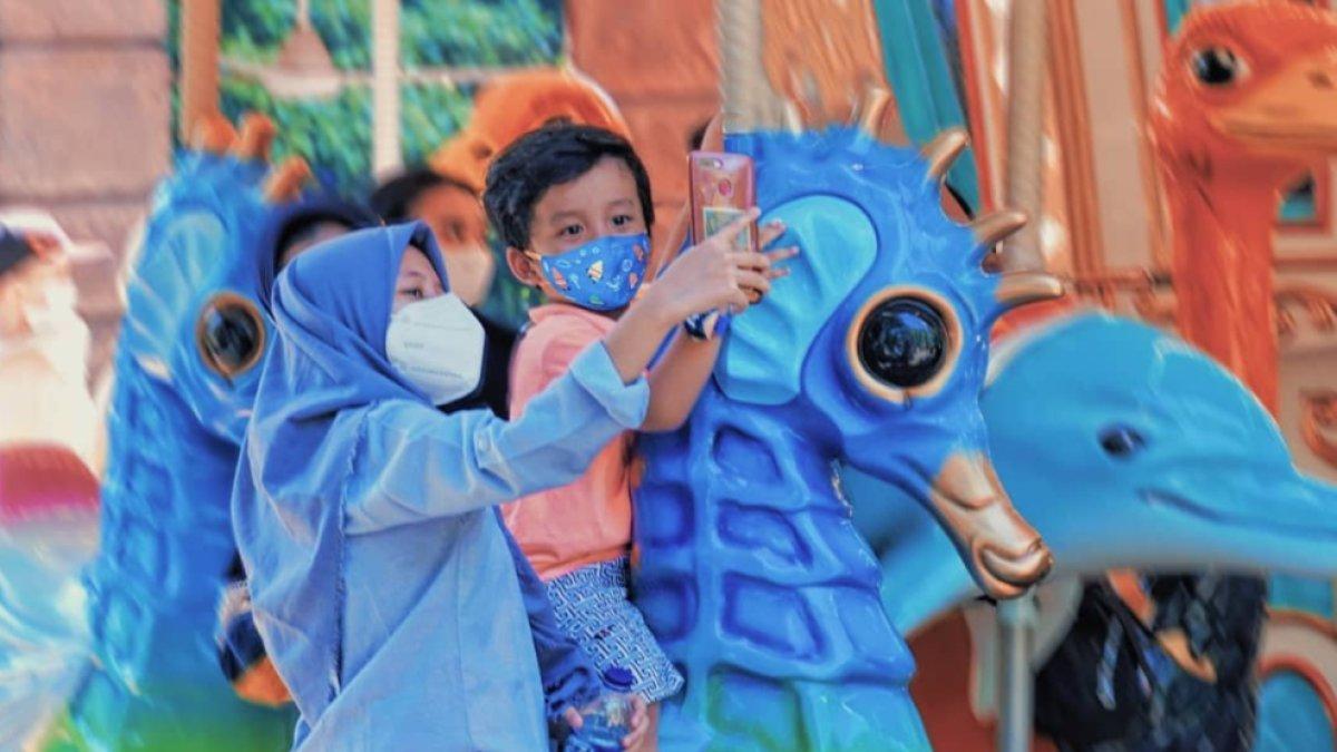 Ilustrasi wisatawan liburan ke Ocean Dream Samudra Ancol.