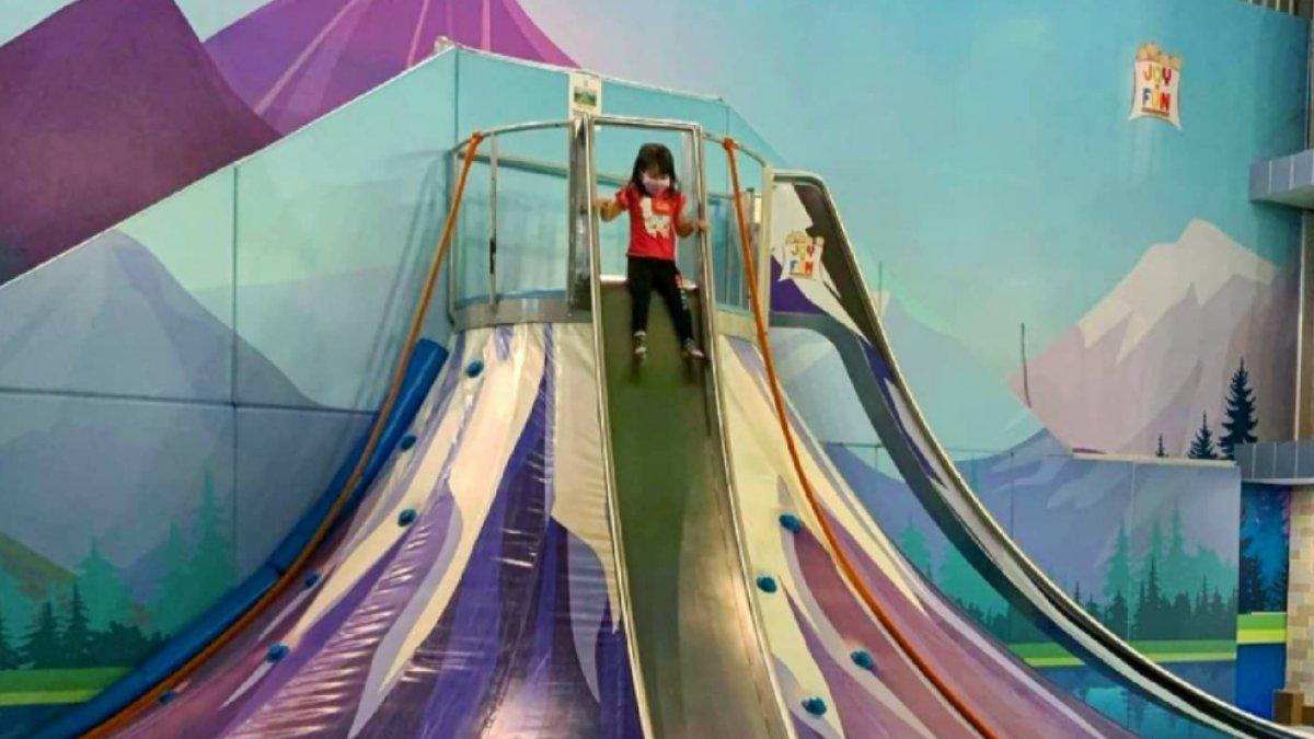 Panduan liburan ke Panama Park 825 Bandung ini berisi wahana, harga tiket masuk, hotel terdekat dan tempat sewa mobil