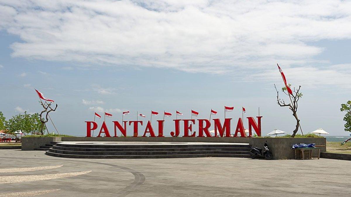 Pantai Jerman, satu pantai terbaik di Kuta Bali buat liburan akhir pekan.
