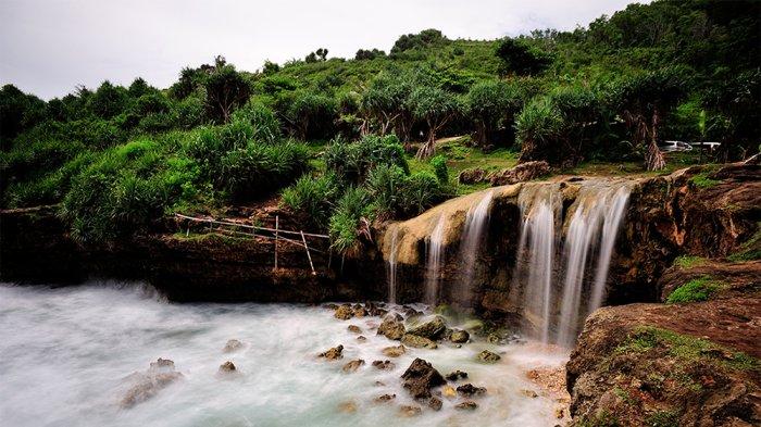 Pantai Jogan di Gunungkidul.