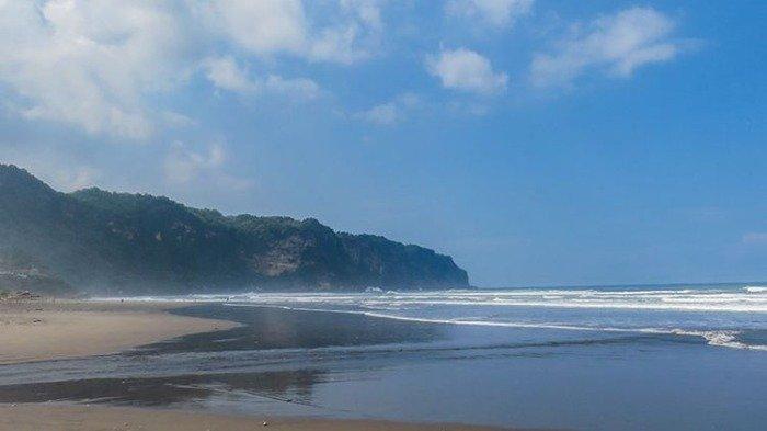 Pantai Parangtritis di Jogja.