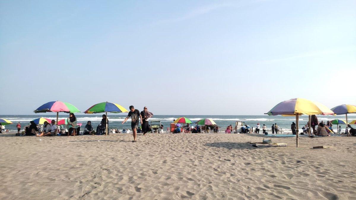 Pantai Parangtritis.