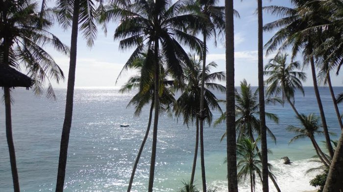 Pantai Sumur Tiga, satu tempat wisata di Sabang Aceh.