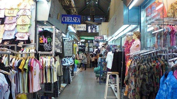 Pasar Pratunam, satu tempat belanja makanan sehat yang murah dan lengkap di Bangkok Thailand.