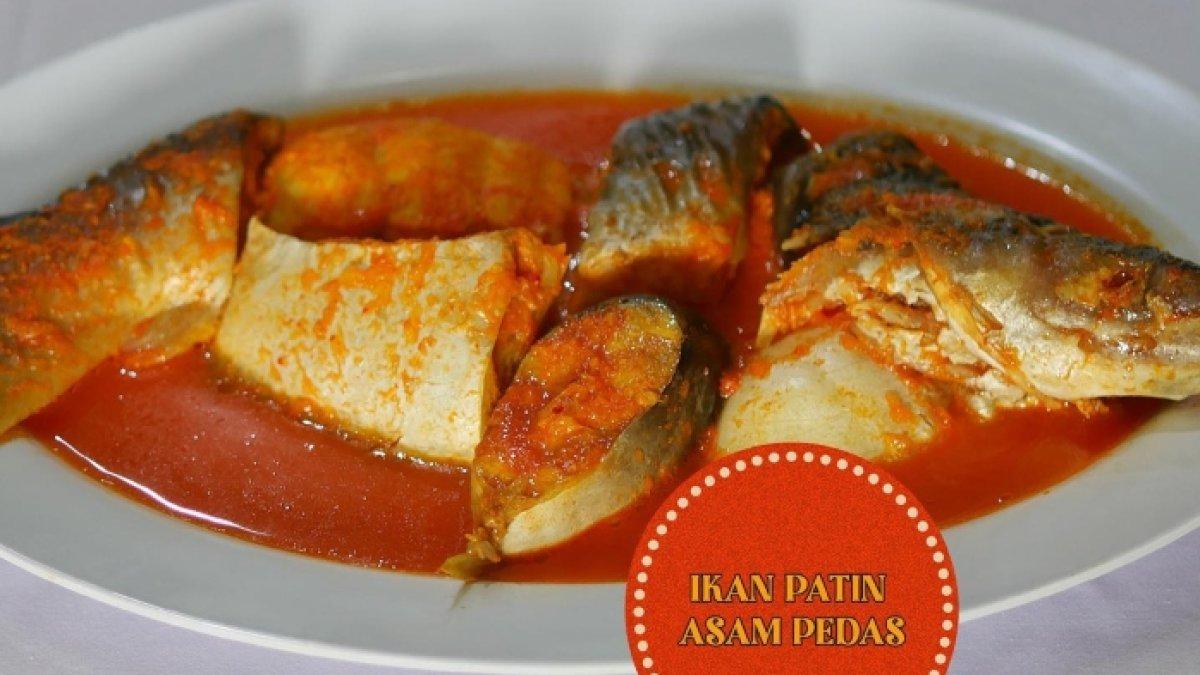 Patin asam pedas Pondok Patin H. M. Yunus.