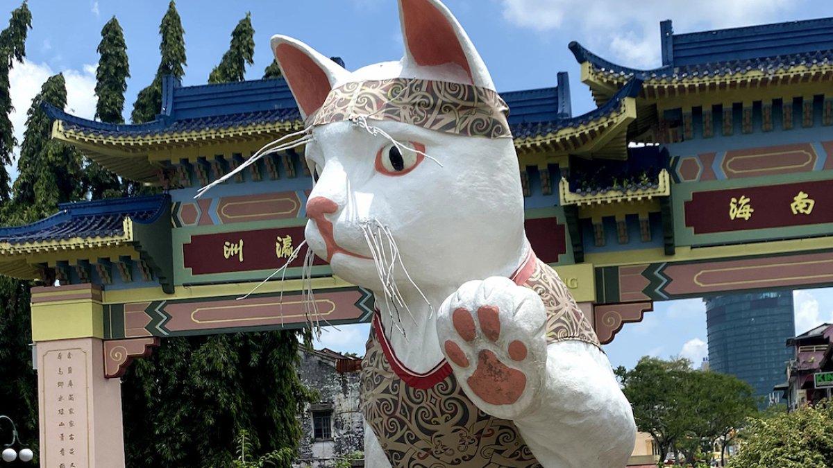 Patung ikon Kota Kuching, Sarawak, Malaysia.