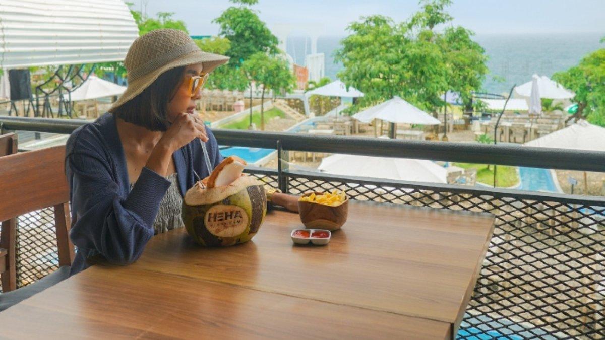 Ngabuburit di HeHa Ocean View, Cek Jam Buka, Harga Tiket Masuk & Hotel