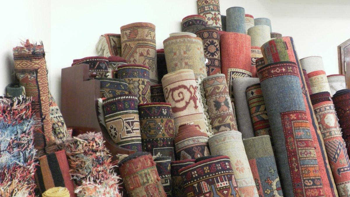 Permadani dan karpet, deretan suvenir terbaik di Turki yang cocok buat oleh-oleh.