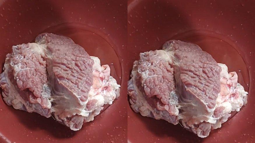 Viral potongan daging kurban bergerak sendiri dan terlihat seperti masih berdenyut.