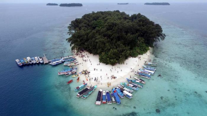 Pulau Perak di Kepulauan Seribu.