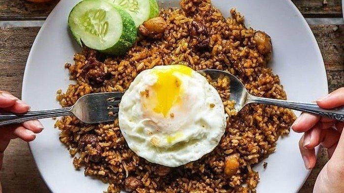 Salah satu menu di warung nasi goreng Mafia Malang