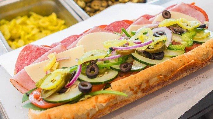 Sandwich di restoran Subway