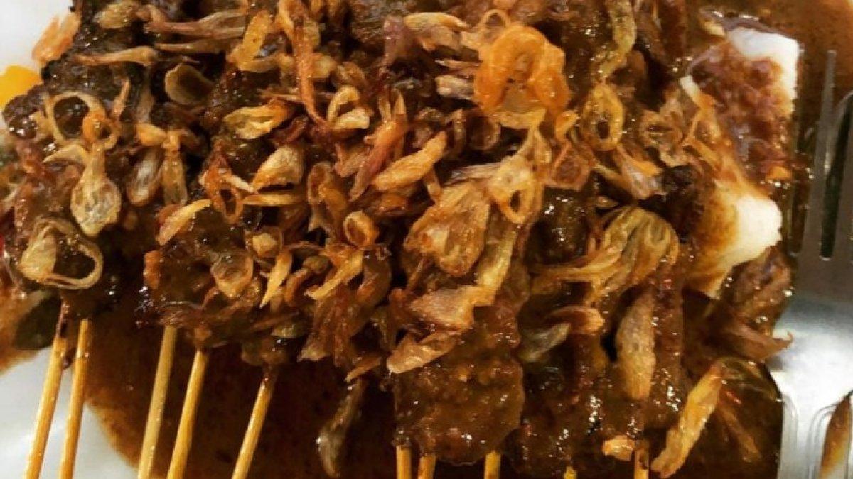 Sate Memeng.