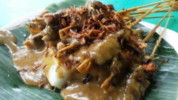 Sate Padang H. Ajo Manih, Rawamangun, Jakarta.
