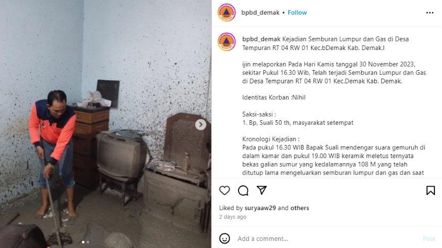Video Viral di TikTok memperlihatkan semburan lumpur disertai gas di sebuah kamar di Kabupaten Demak, Jawa Tengah.