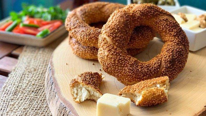Simit, kuliner khas <a href='https://travel.tribunnews.com/tag/turki' title='Turki'>Turki</a> untuk menu buka puasa