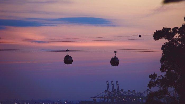 Singapore Cable Car, satu tempat wisata terbaik di Singapura yang menarik buat dijelajahi.