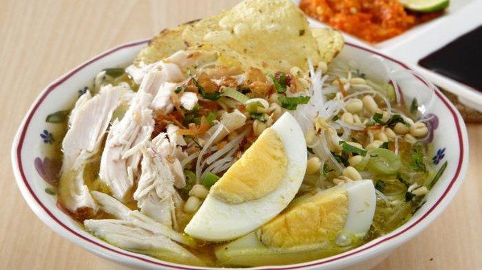 Seporsi soto Madura buat makan malam