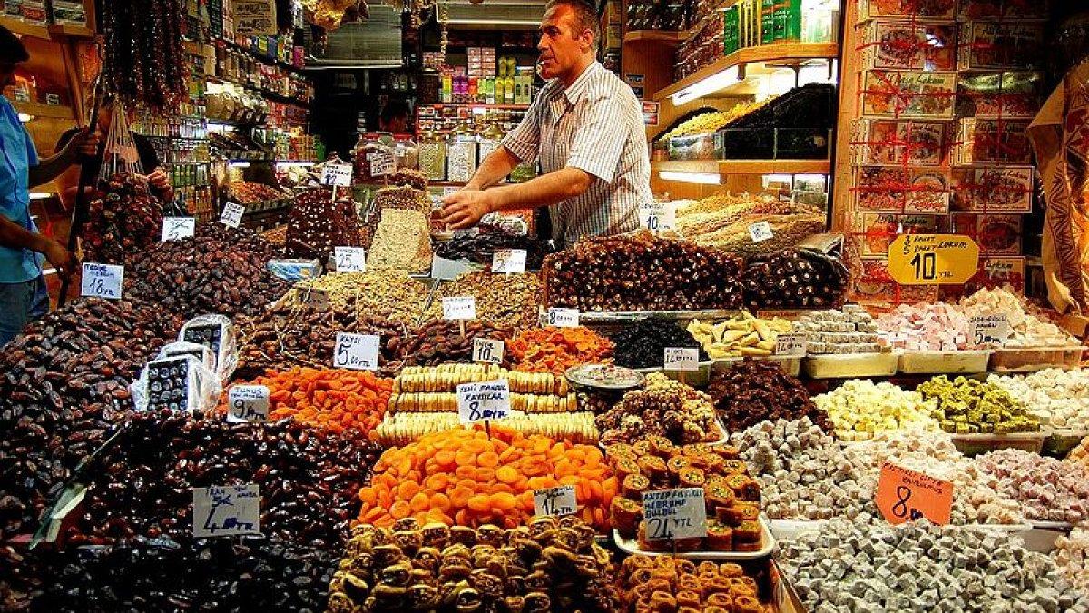 Spice Bazaar, satu tempat wisata hits di Istanbul Turki.