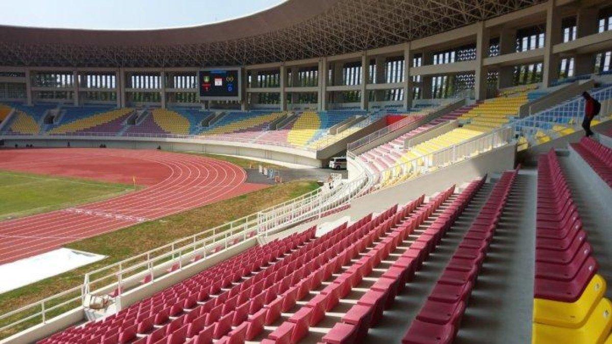 Kursi di Stadion Manahan Solo, Jawa Tengah