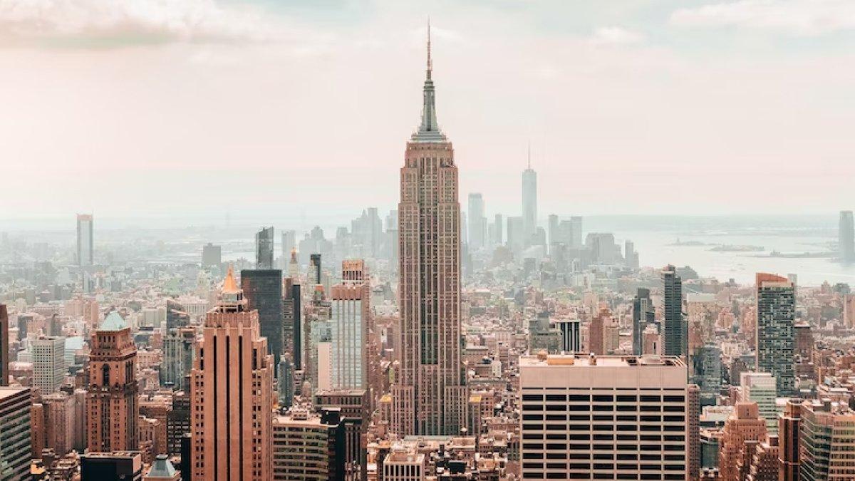 Empire State Building, New York, Amerika Serikat.