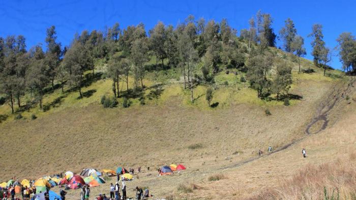 Tanjakan Cinta, Gunung Semeru, Jawa Timur.