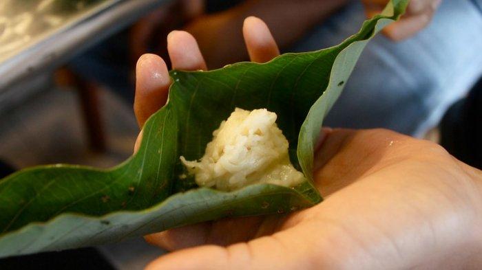 Opak Kopi camilan khas Jawa yang menggugah selera