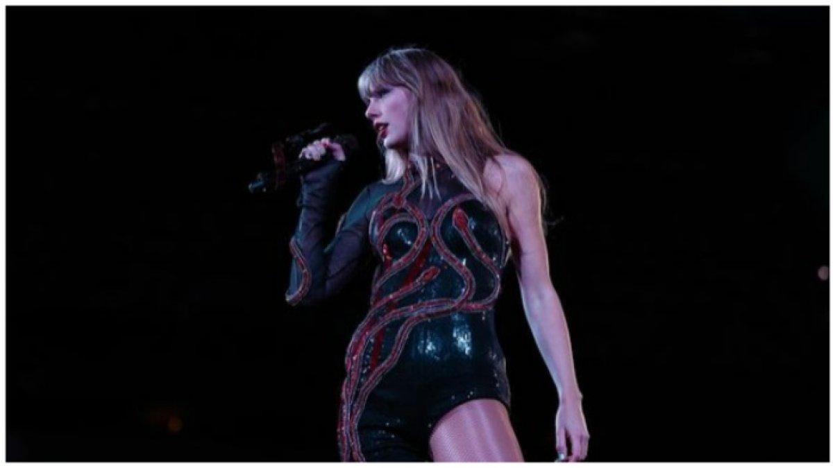 Taylor Swift.