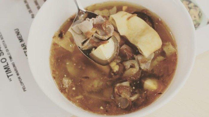 Timlo Sastro, satu timlo di Solo Jawa Tengah yang bisa dinikmati buat sarapan enak dan mengenyangkan.