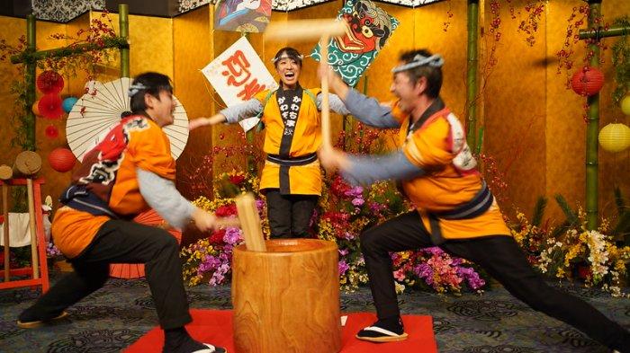 Tradisi pembuatan mochi tahun baru di Jepang