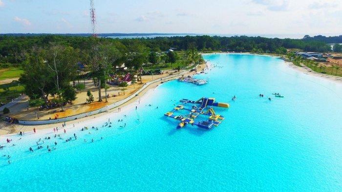Kolam renang terbesar di Asia Tenggara, Treasure Bay Bintan, Kepulauan Riau.