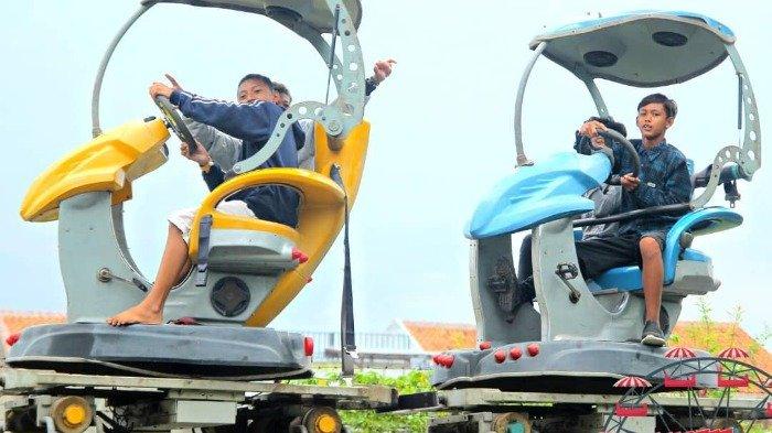 Wahana di Rita Park Tegal.