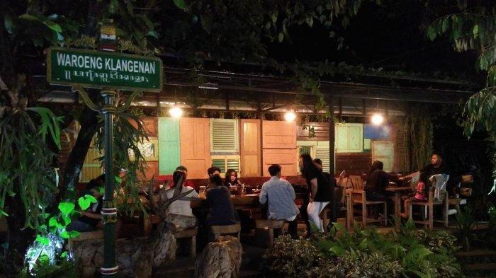 Waroeng Klangenan salah satu angkringan dengan konsep modern di Jogja.