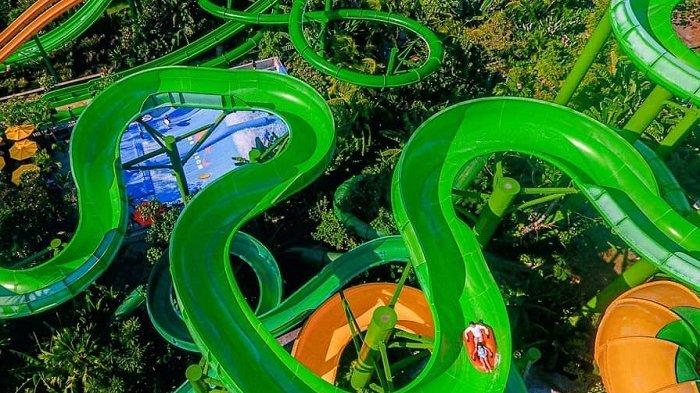 Waterbom Bali, taman rekreasi air di Bali.