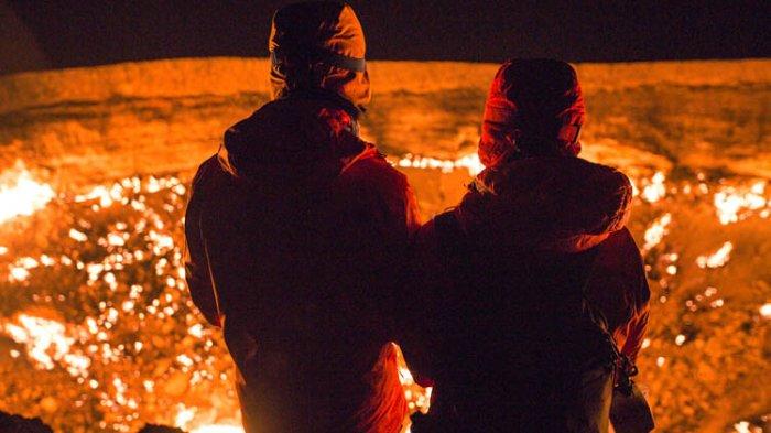 Wisata gerbang neraka telah menjadi salah satu atraksi wisata utama Turkmenistan