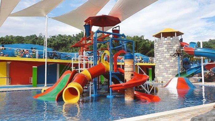 Wisata seluncuran di Victory Waterpark Bandung. Ada sejumlah wahana seluncuran di Victory Waterpark Bandung yang bisa dicoba.