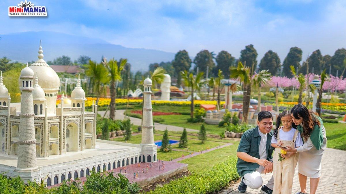 Wisatawan di Minimania, rekomendasi tempat wisata hits di Lembang untuk menikmati liburan..