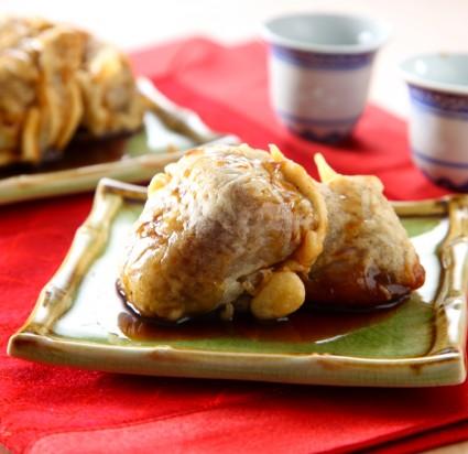 Kue keranjang goreng saus karamel. (Sajian Sedap/Retno)