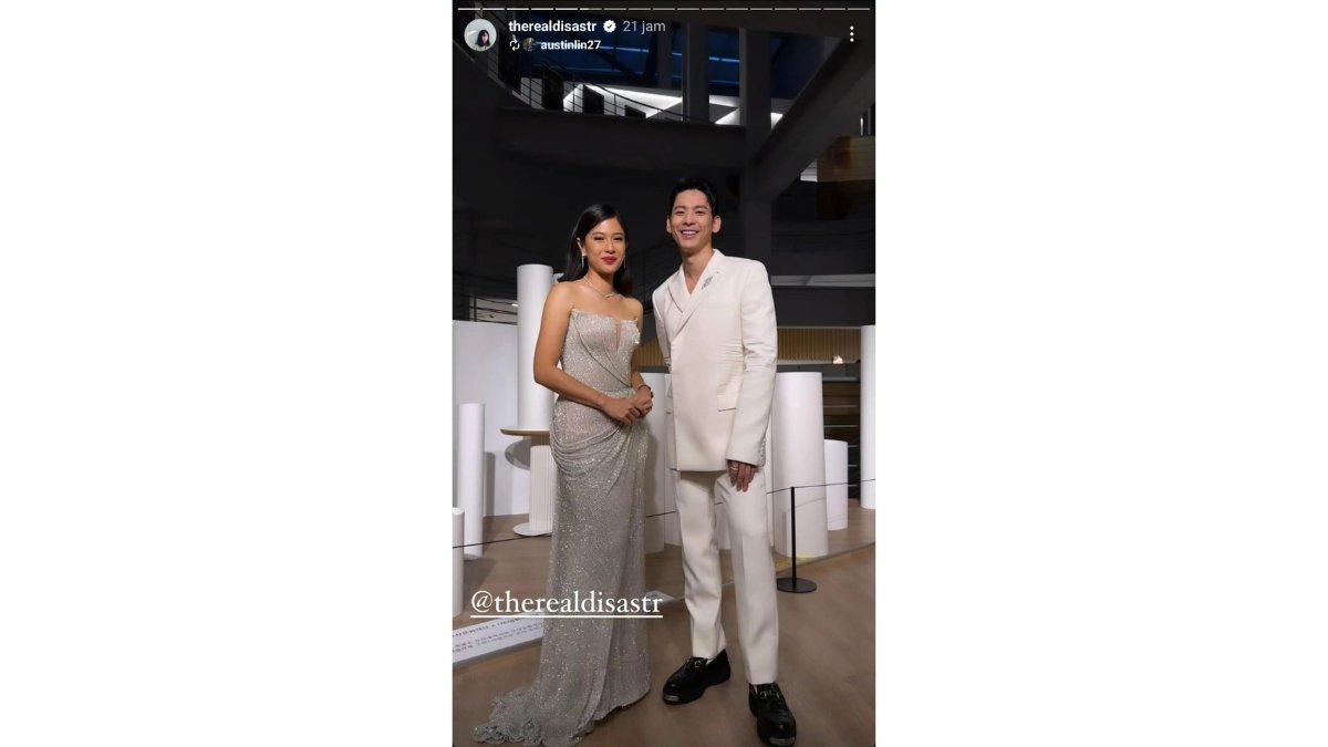 5 foto keseruan Dian Sastro di Asia Contents Awards Foto bareng aktor Taiwan