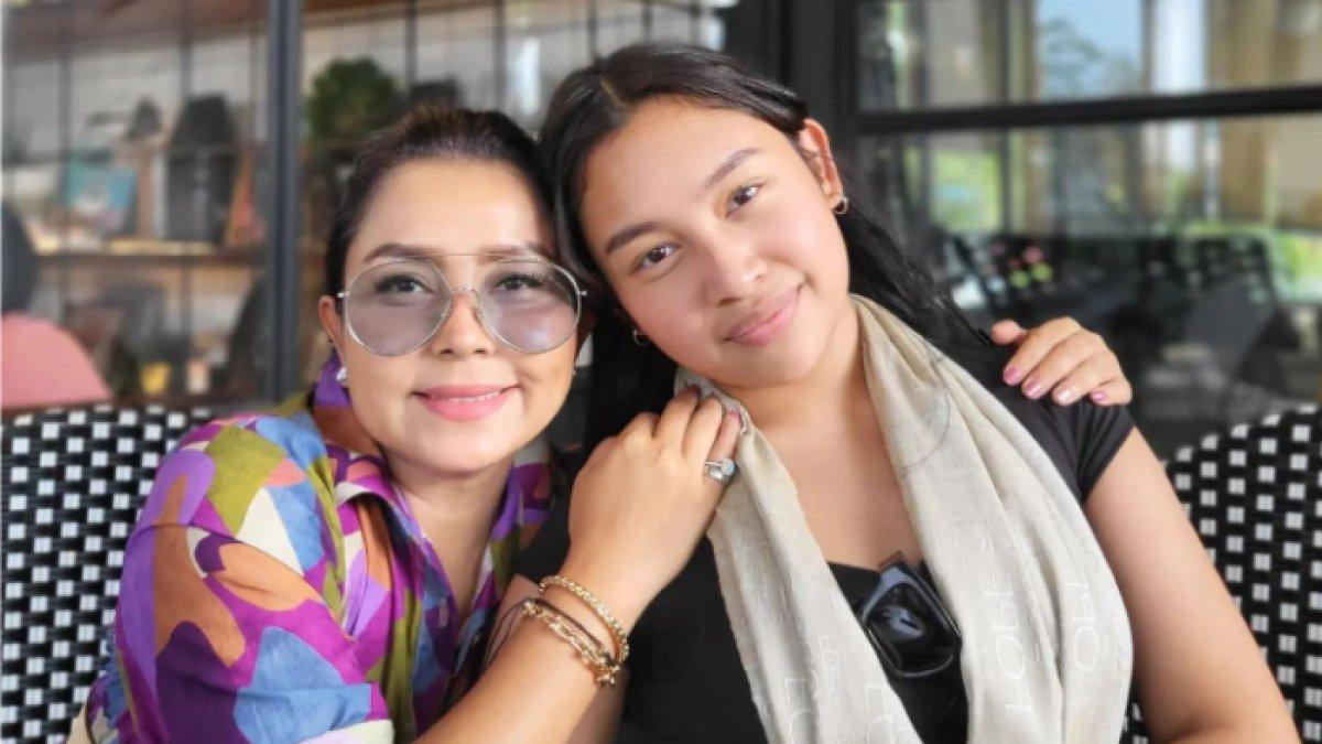 7 potret Mayangsari dan Khirani Trihatmodjo, menantu dan cucu Soeharto kompak bak partner in crime