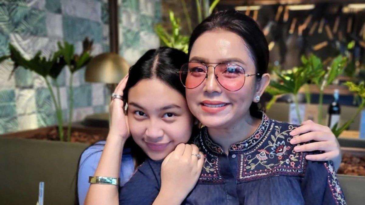 7 potret Mayangsari dan Khirani Trihatmodjo, menantu dan cucu Soeharto kompak bak partner in crime