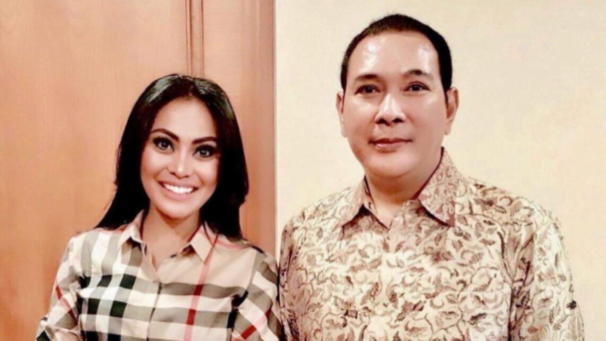 7 potret Nany Erwin satu-satunya orang yang di-follow Tommy Soeharto di Instagram.
