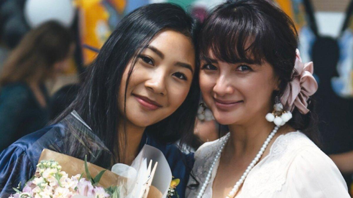7 potret kebersamaan Gayanti Hutami dan ibunya Tata Cahyani