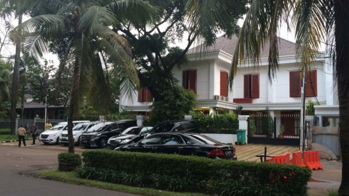 7 potret rumah Prabowo di Kertanegara yang kental nuansa ttnik, lagi ramai dikunjungi calon menteri