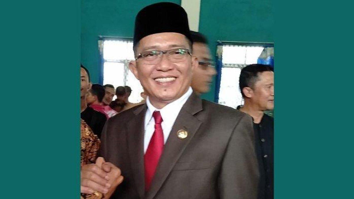 ADE SUGIANTO BATAL DILANTIK,- Alasan Ade Sugianto batal menjadi Bupati Tasikmalaya, Mahkamah Konstitusi memutuskan pemungutan suara ulang.