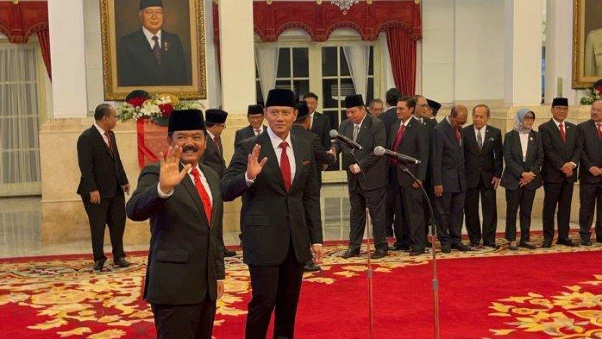 Agus Harimurti Yudhoyono (AHY) dilantik jadi Menteri ATR/BPN dan Hadi Tjahjanto jadi Menko Polhukam